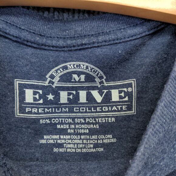 E5 University of Michigan Wolverines Men's T-Shirt Blue Medium Short Sleeve - Picture 8 of 11